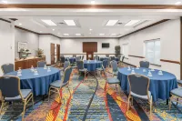 Holiday Inn Express & Suites Wilmington-Newark Các khách sạn ở Christiana