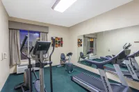 Ramada by Wyndham Fresno Northwest Hotels in Kerman