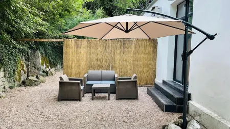 Hotel 1963 (Отель 1963) Отели в г. Ялта