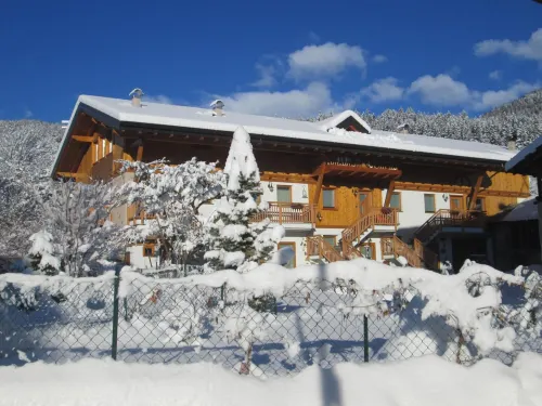 Agriturismo Pisani Отели в г. Province of Trento