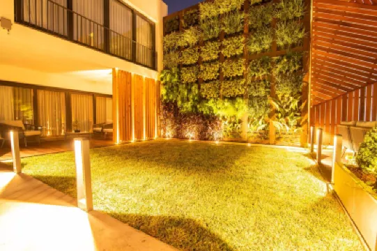 Villa Esmeralda Hotels in 