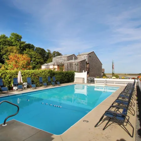 Aspinquid Resort