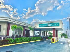 ริเวอร์ ปาล์ม โรงแรม