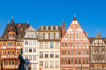 Moxy Frankfurt East Отели рядом с достопримечательностью «Ebbelwei-Express»