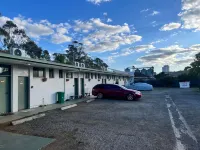 El Toro Motel - Motels