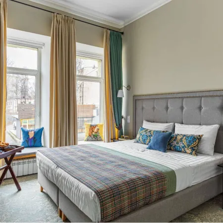 The Watson Hotel  (Ватсон) Отели рядом с достопримечательностью ««Халяль»»