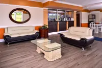 Americas Best Value Inn-Richmond South - parking