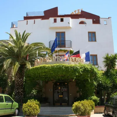 Hotel Tre Torri Hoteles cerca de Playa de Maddalusa
