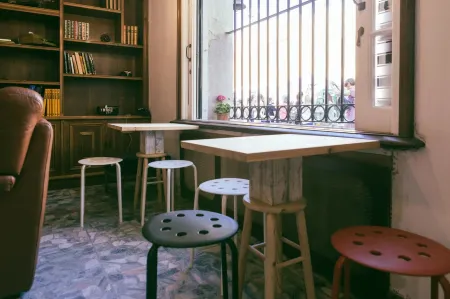 Mucha Masia Hostel Rural Urba Отели в г. El Prat de Llobregat