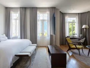 諾曼特拉維夫酒店