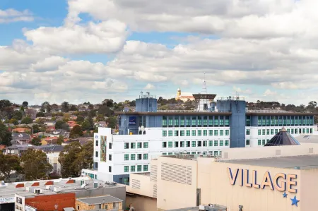 Park Avenue - Ikon Glen Waverley
