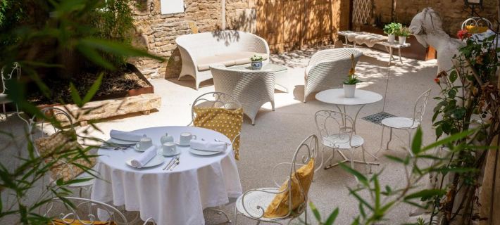 Les Remparts Hôtels et Demeures Historiques Hotels in Beaune