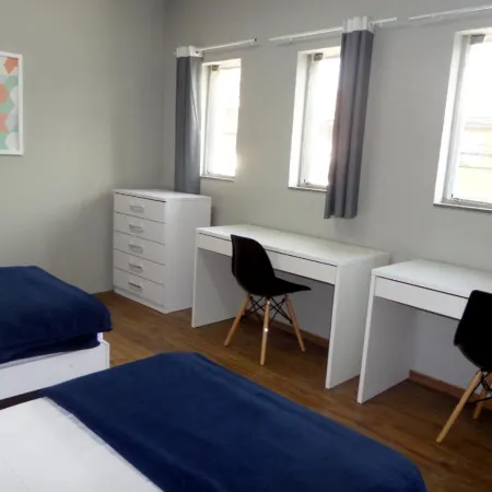 Visto Hostel Отели рядом с достопримечательностью «Бизнес-центр EZ Towers»
