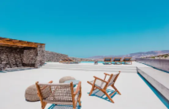 Amarelo Suites