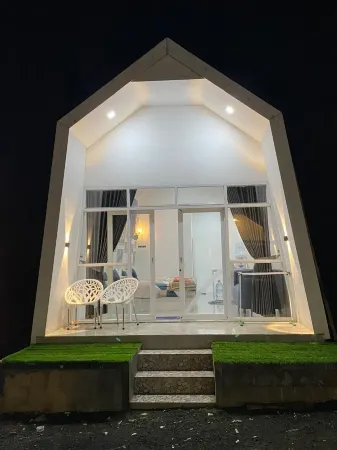 Sikidang Glamping Dieng Отели в г. Pejawaran