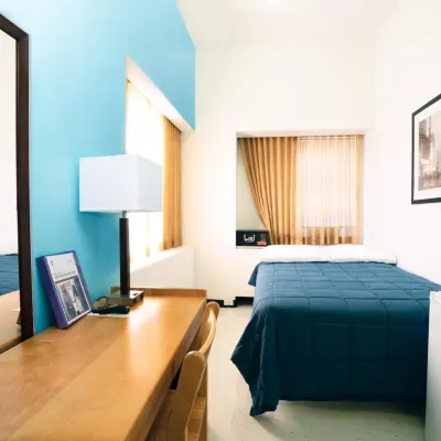 West Side YMCA Các khách sạn gần Điểm tổ chức âm nhạc Terminal 5