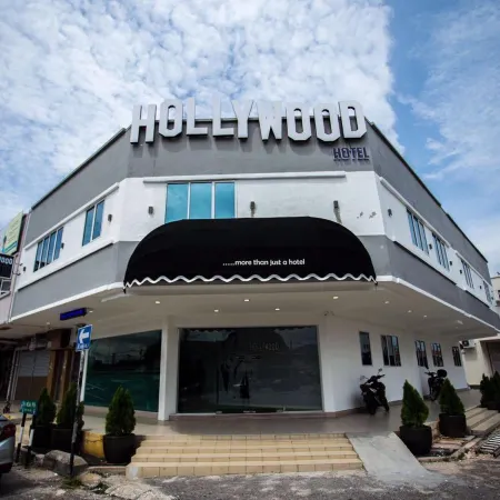 Hollywood Hotel