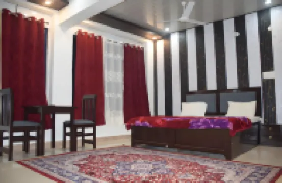 Hotel Awadh Vilas