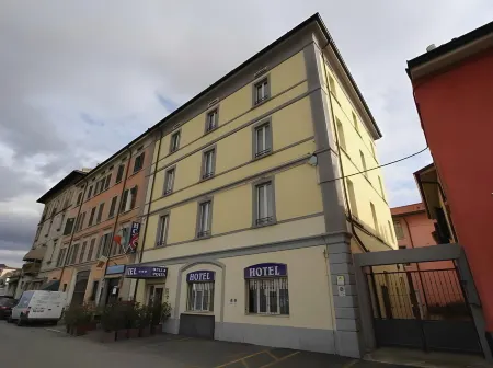 Hotel Della Volta Отели рядом с достопримечательностью «Pinacoteca Tosio Martinengo»