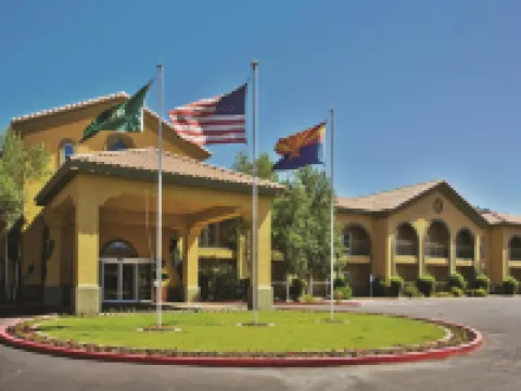 La Quinta Inn & Suites by Wyndham Conference Center Prescott Hotels in Yavapai County