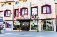 Daily Plaza Hotel Hotels near Parc Obcini
