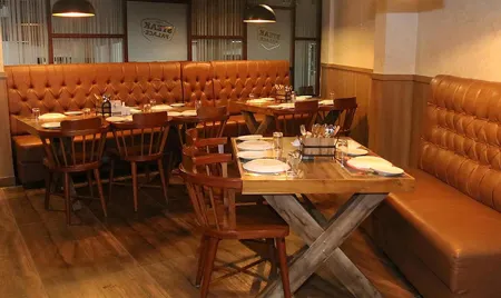 Metro Plaza Hotel by Rak Rooms, Mangaluru Отели рядом с достопримечательностью «Ройал Гарден бич резорт»