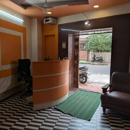 Cm Residency