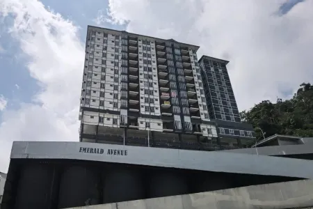 SA @ Cameron Emerald Avenue