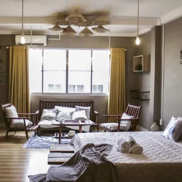 Nha Saigon Homestay&Coffee ヒムラム バ ソン ゴルフ練習場周辺のホテル