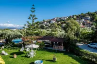 Alexaria Holidays Homes - Pool