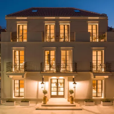 Argostoli Essence Suites Hotels near Ebenos