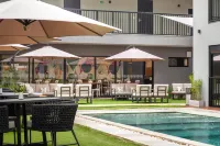 Pousada Flores do Carmo - Swimmingpools