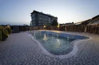 The Countryside Resorts - Pools