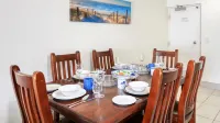 Merrima Court Holidays - Airport Shuttle