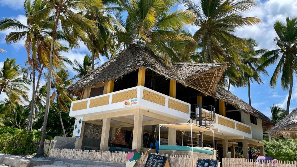 Blue Reef Sport & Fishing Lodge and Bungalows