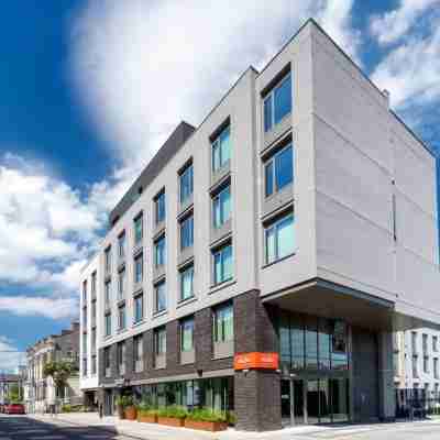 Niche Living - Dun Laoghaire Hotel Exterior