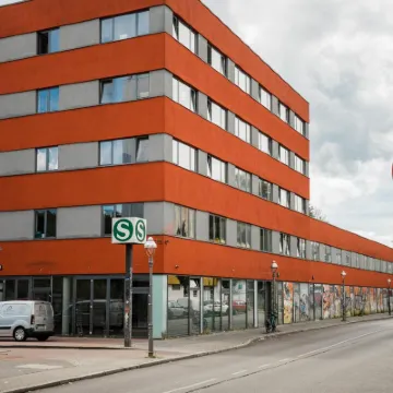 Apartmenthaus Berlin Neukölln Hotel in zona Centro Eventi COLONIA NOVA