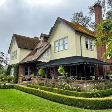 The Inn on Knowles Hill Bed & Breakfast Hotel