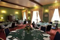 Old Kings Arms Hotel