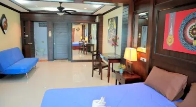 Thomlek Guesthouse Hotels in Sam Phraya