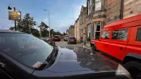 Aynetree Guest House - parking
