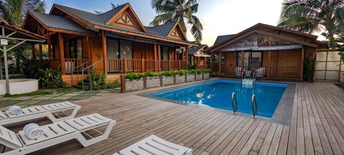 Foxoso Aaristo Baga Beach Resort Hotels in Baga