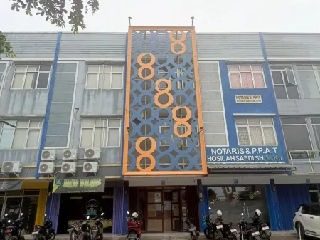 Behomy Cibinong  Suite Отели в г. Сибинонг