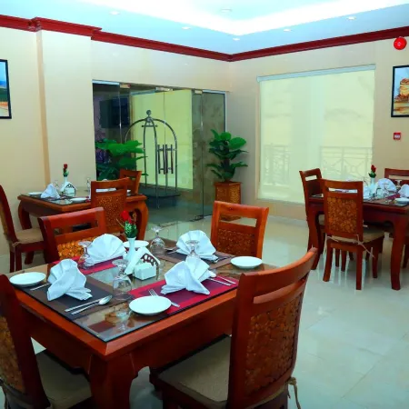 Royal Hotel