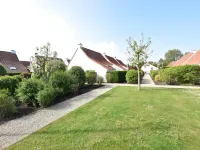 Apartment in de Haan Near the Beach - parking