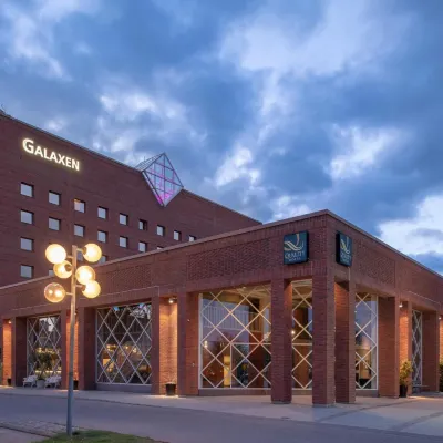 Quality Hotel Galaxen Hotels near Kupolen