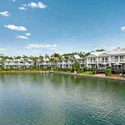 Portside Noosa Waters Hotel Exterior