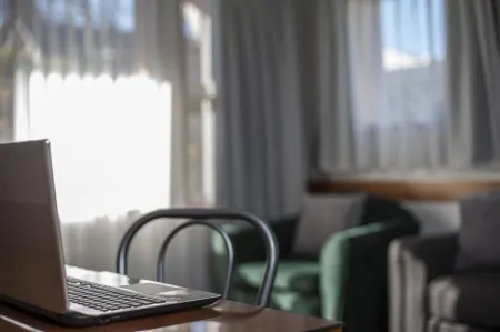 Amross Motel Отели в г. Данидин