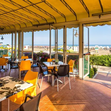 Hotel Touring Отели в г. Каорле