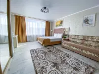 Ermak Hotel Dinosaur Park Zateryanny Mir附近的飯店